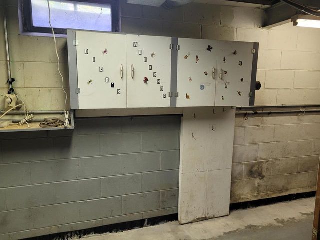 13600 W Honey LANE, New Berlin, WI 53151