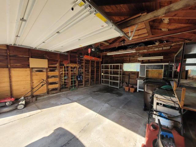 13600 W Honey LANE, New Berlin, WI 53151