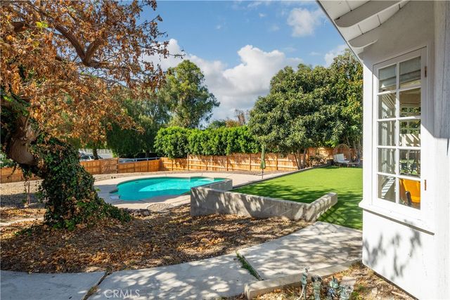 11 Branding Iron, Rolling Hills Estates, CA 90274