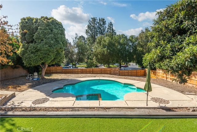 11 Branding Iron, Rolling Hills Estates, CA 90274