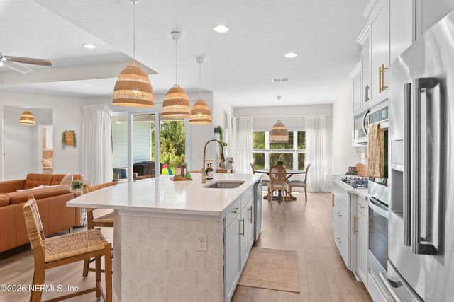 327 WINDERMERE Way, Jacksonville, FL 32095