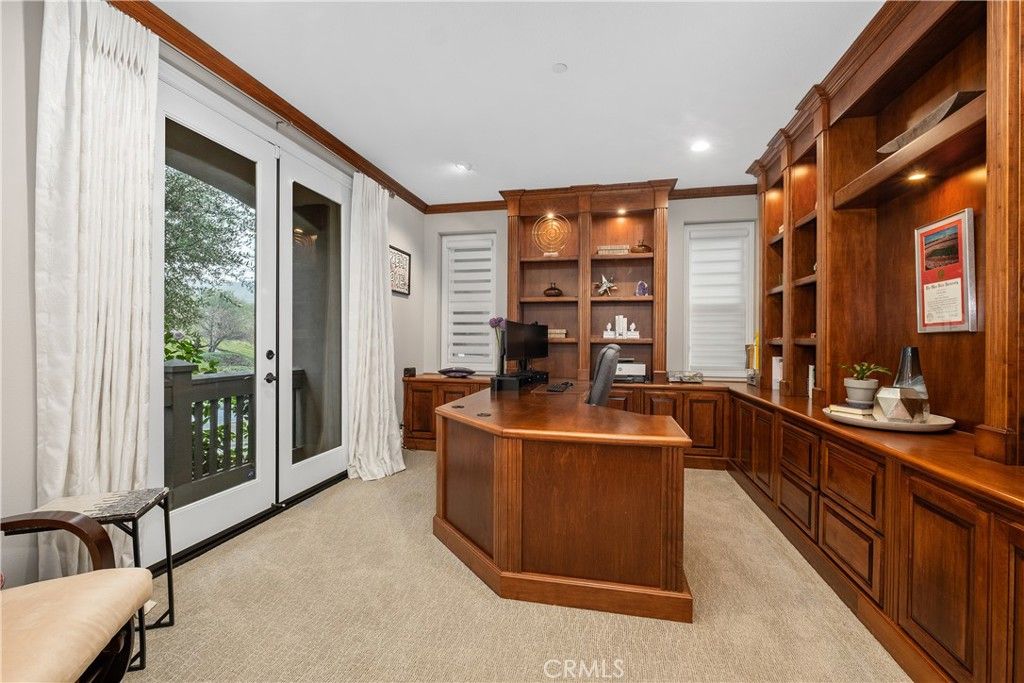 Image 17 of property listing at 1 Running Brook Drive, Coto De Caza, CA 92679