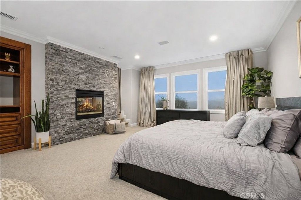 Image 22 of property listing at 1 Running Brook Drive, Coto De Caza, CA 92679