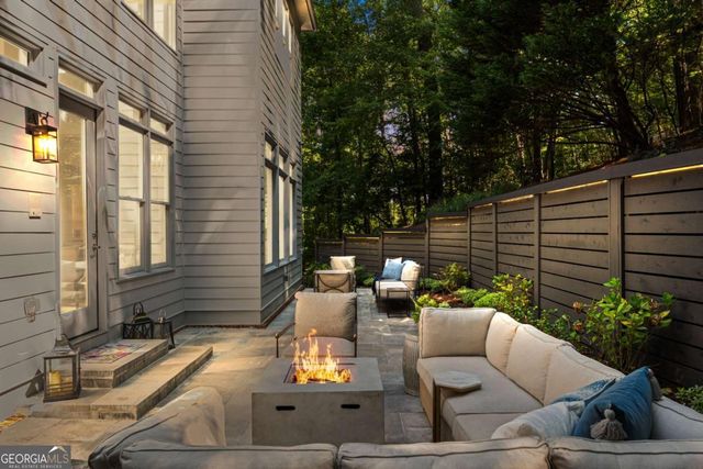 205 Aerie Court, Atlanta, GA 30350