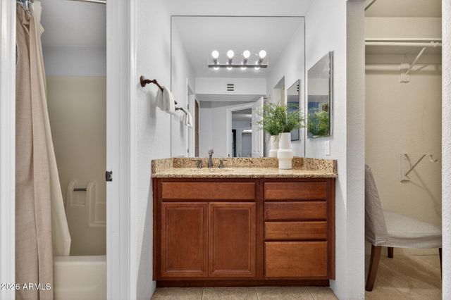 8500 E INDIAN SCHOOL Road 233, Scottsdale, AZ 85251