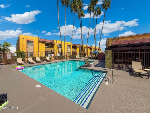 8500 E INDIAN SCHOOL Road 233, Scottsdale, AZ 85251