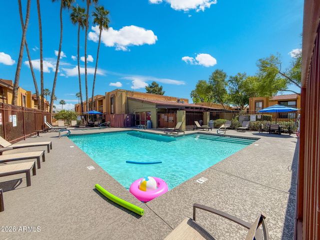 8500 E INDIAN SCHOOL Road 233, Scottsdale, AZ 85251