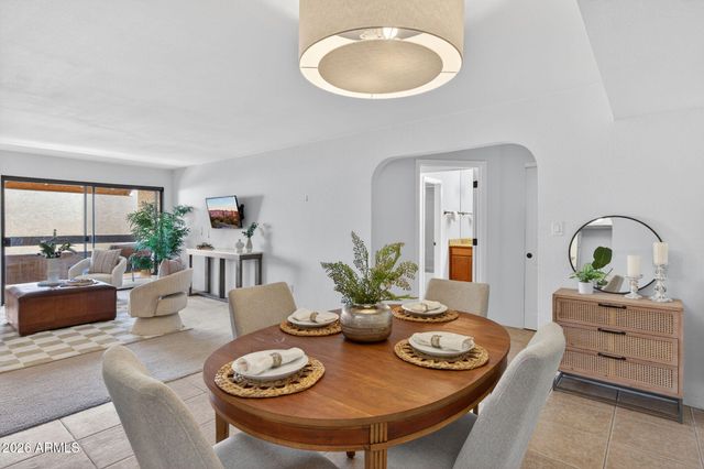 8500 E INDIAN SCHOOL Road 233, Scottsdale, AZ 85251