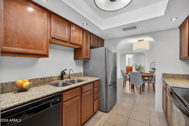 8500 E INDIAN SCHOOL Road 233, Scottsdale, AZ 85251