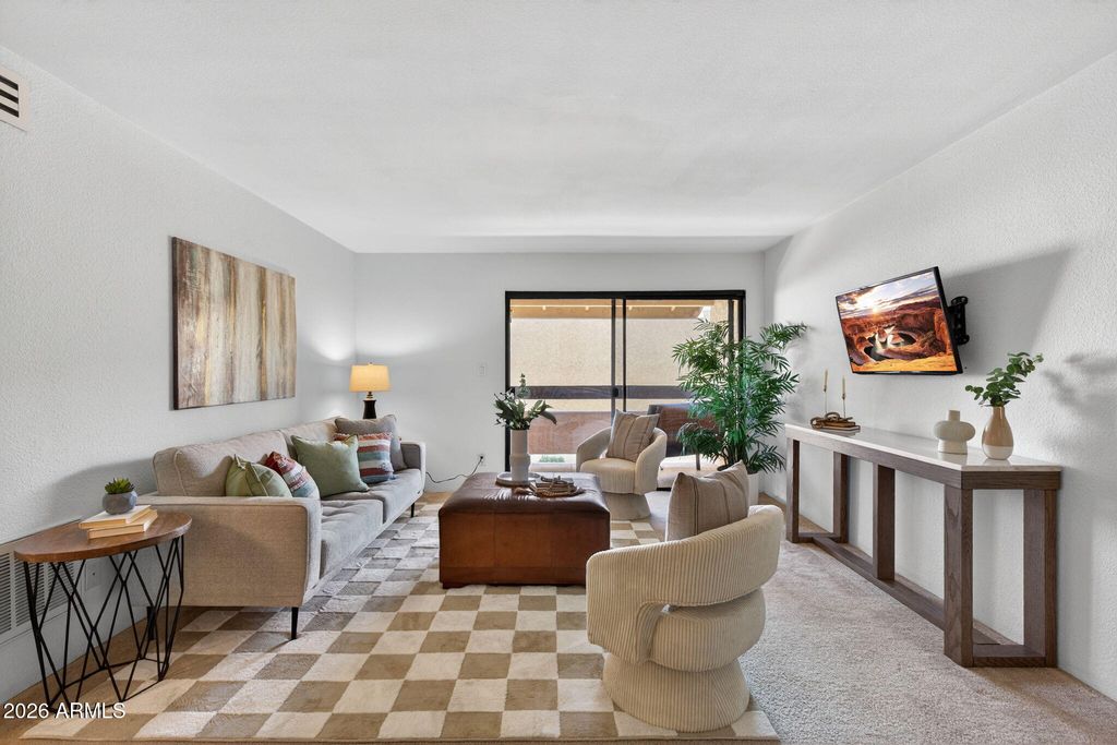 8500 E INDIAN SCHOOL Road 233, Scottsdale, AZ 85251