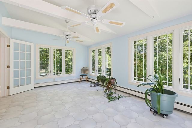 19 Windsor Dr., Foxboro, MA 02035