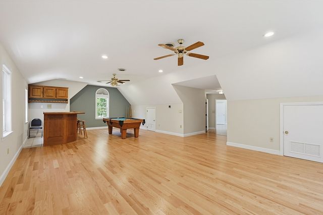 19 Windsor Dr., Foxboro, MA 02035