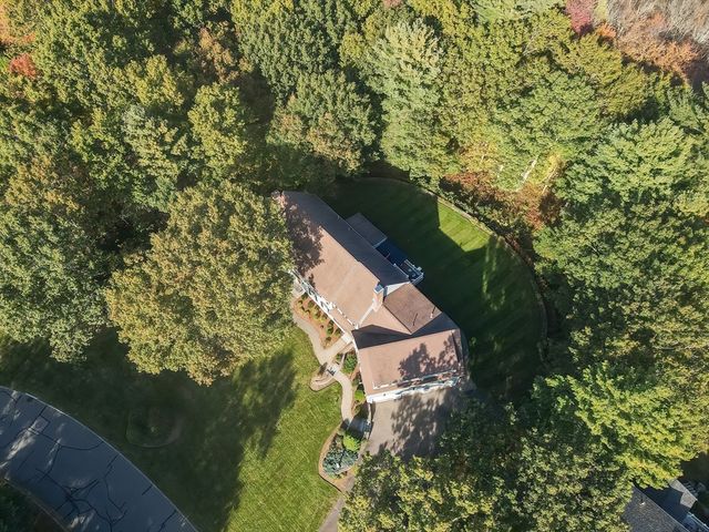 19 Windsor Dr., Foxboro, MA 02035