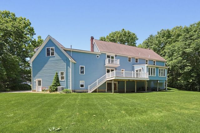 19 Windsor Dr., Foxboro, MA 02035