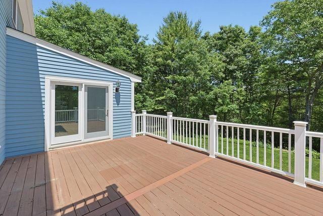 19 Windsor Dr., Foxboro, MA 02035