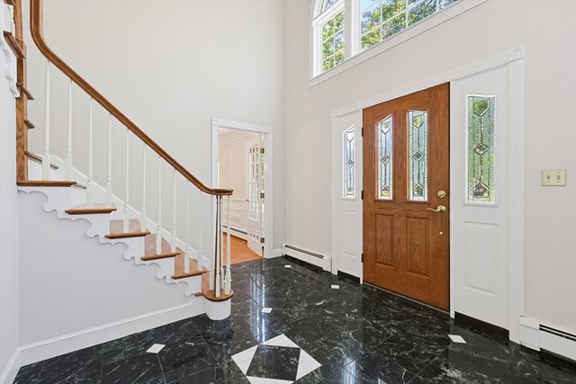 19 Windsor Dr., Foxboro, MA 02035