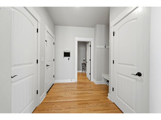 2454 EGRET Ave, Salem, OR 97306