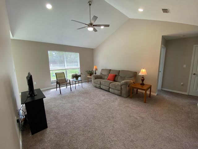 7229 Broadmoor Street, Navarre, FL 32566