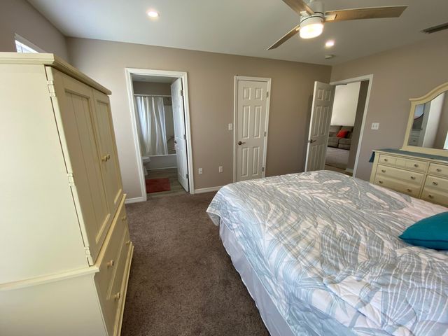 7229 Broadmoor Street, Navarre, FL 32566