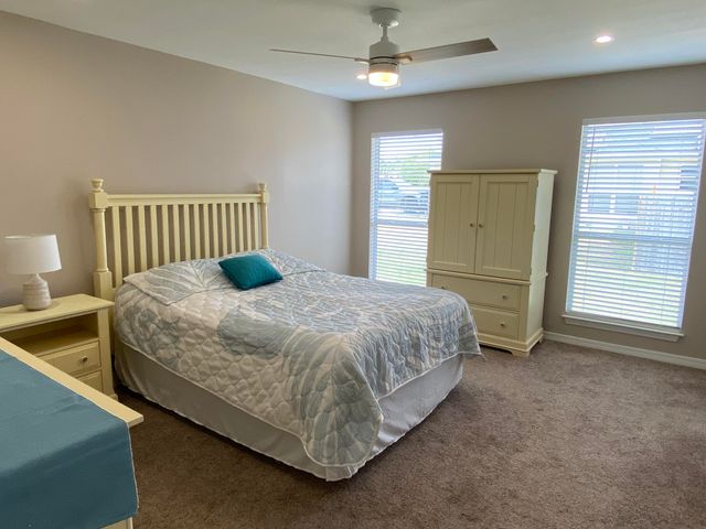 7229 Broadmoor Street, Navarre, FL 32566