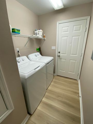 7229 Broadmoor Street, Navarre, FL 32566