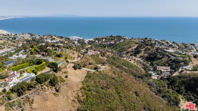 646 Paseo Miramar, Pacific Palisades (los Angeles), CA 90272