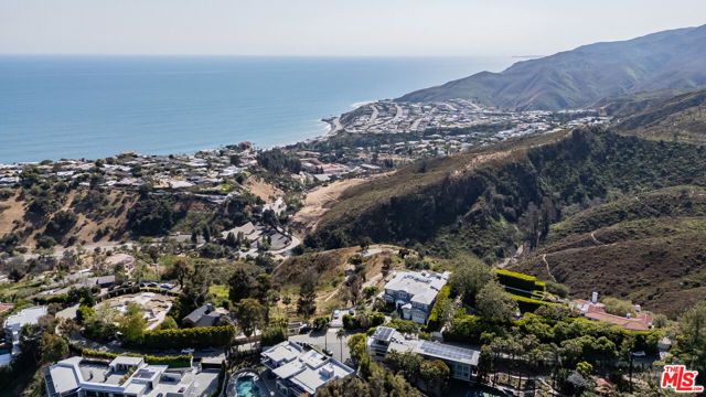 646 Paseo Miramar, Pacific Palisades (los Angeles), CA 90272