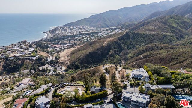 646 Paseo Miramar, Pacific Palisades (los Angeles), CA 90272