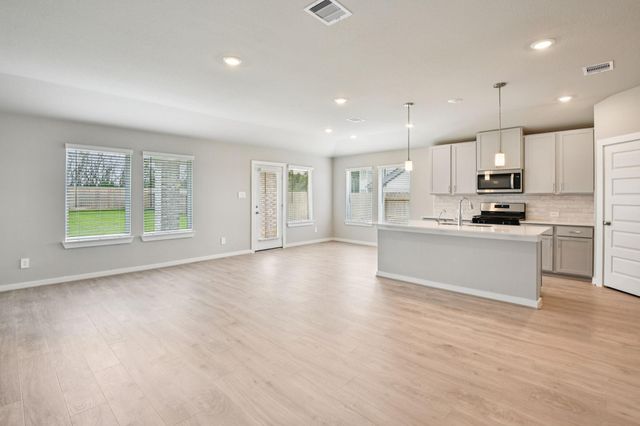 6436 Green Clover Lane, Pearland, TX 77584