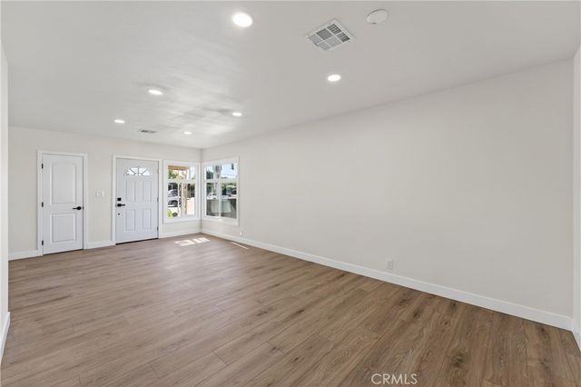 467 W Orangethorpe, Fullerton, CA 92832