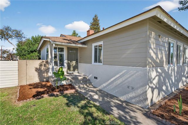 467 W Orangethorpe, Fullerton, CA 92832