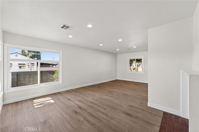 467 W Orangethorpe, Fullerton, CA 92832