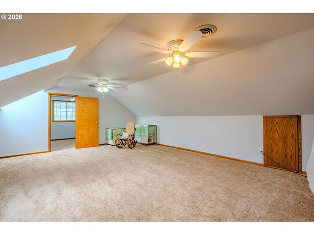 10933 Ne SHERWOOD Dr, Vancouver, WA 98686