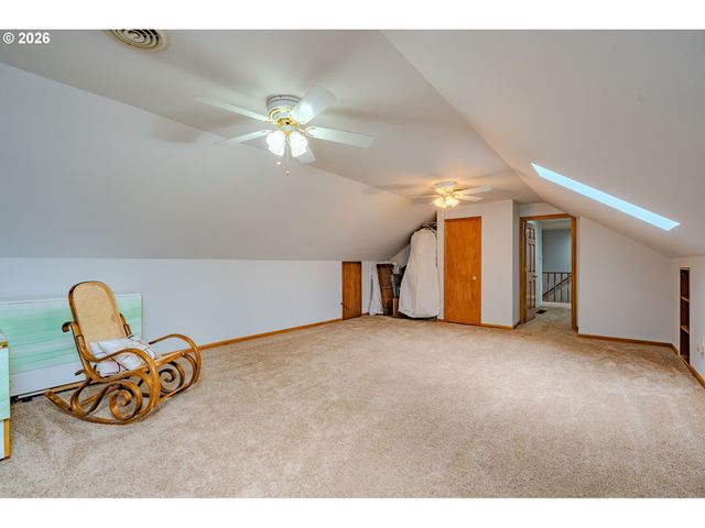 10933 Ne SHERWOOD Dr, Vancouver, WA 98686