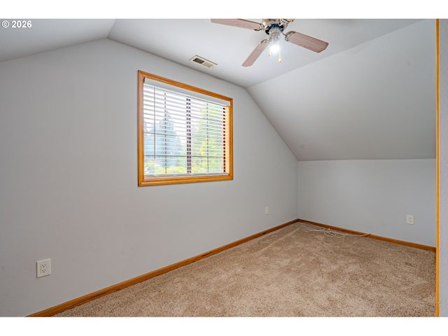 10933 Ne SHERWOOD Dr, Vancouver, WA 98686