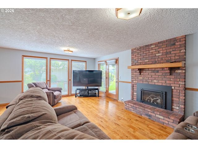 10933 Ne SHERWOOD Dr, Vancouver, WA 98686