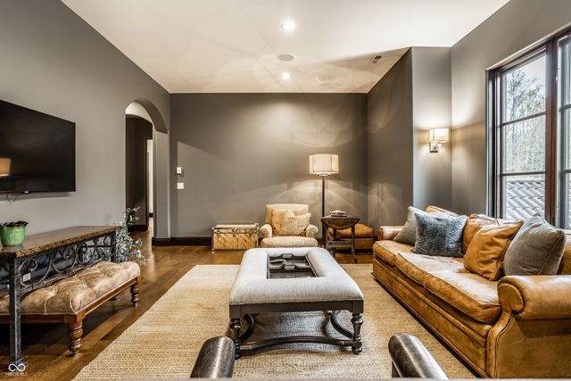 2075 S 950 E, Zionsville, IN 46077