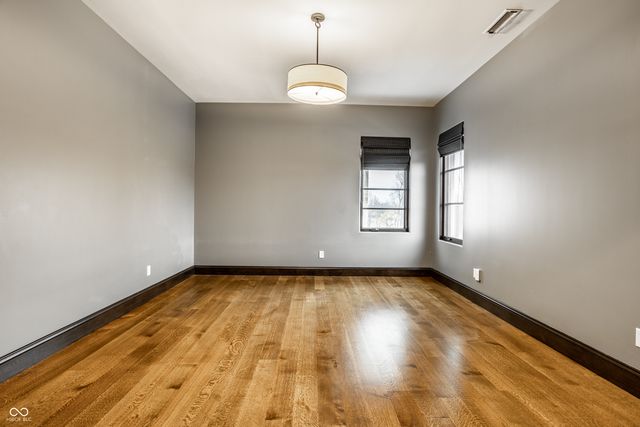 2075 S 950 E, Zionsville, IN 46077