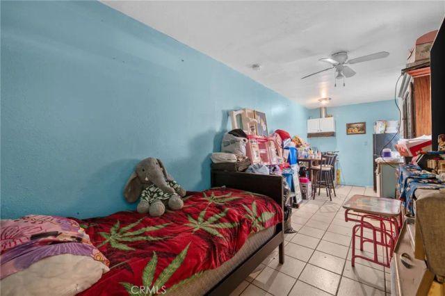 9538 Compton, Los Angeles, CA 90002