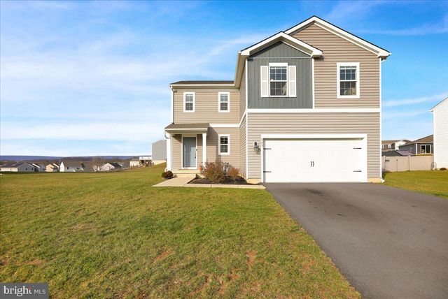 543 E 4TH ST, Bernville, PA 19506