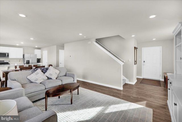 543 E 4TH ST, Bernville, PA 19506