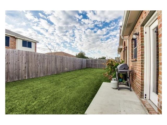 260 Flatwood Drive, Little Elm, TX 75068