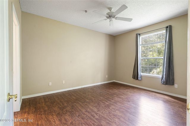 8601 BEACH Boulevard 312, Jacksonville, FL 32216