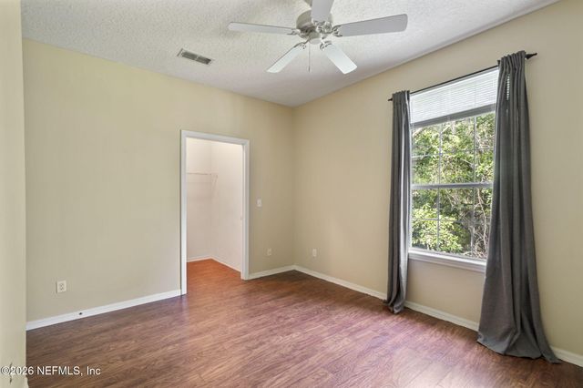 8601 BEACH Boulevard 312, Jacksonville, FL 32216