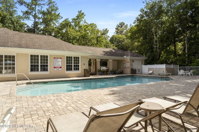 8601 BEACH Boulevard 312, Jacksonville, FL 32216