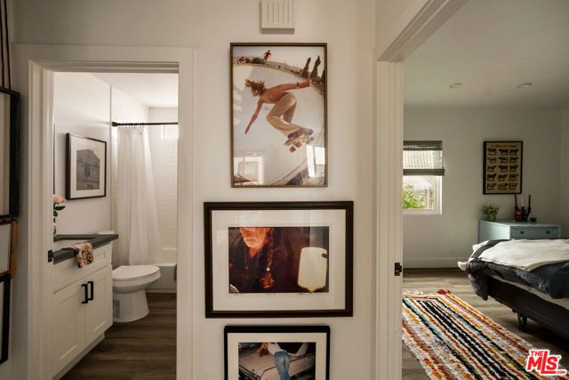 6218 Madden Avenue, Los Angeles, CA 90043
