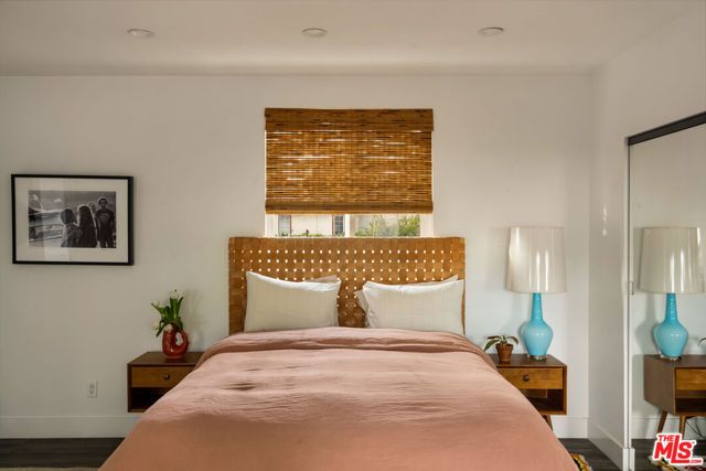 6218 Madden Avenue, Los Angeles, CA 90043