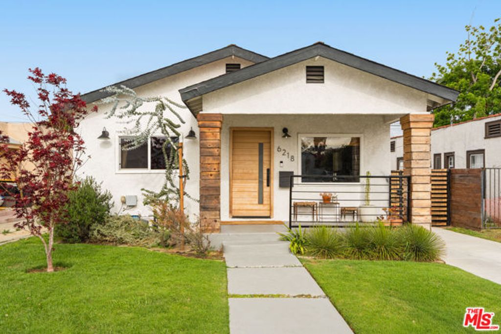 6218 Madden Avenue, Los Angeles, CA 90043