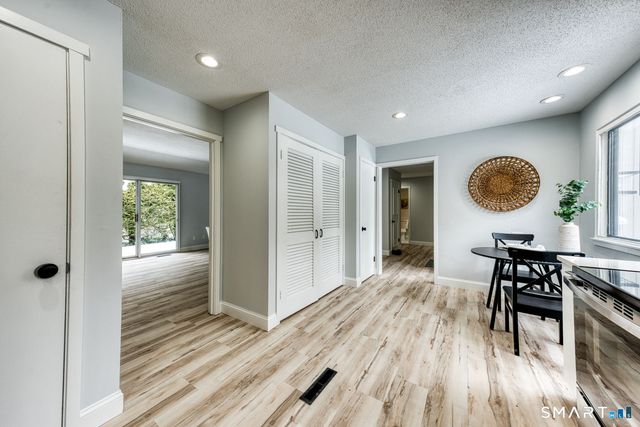 170 Heritage Village B, Southbury, CT 06488