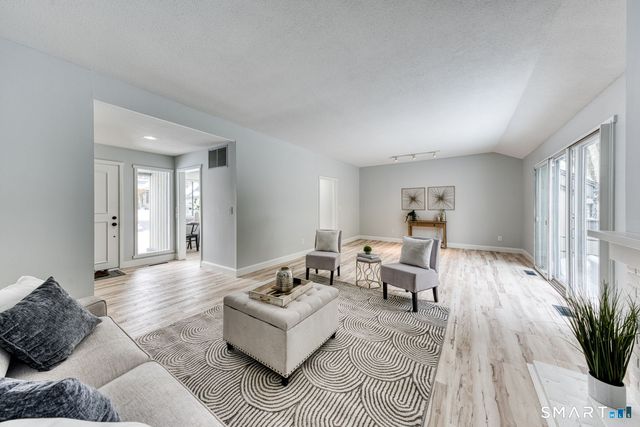 170 Heritage Village B, Southbury, CT 06488